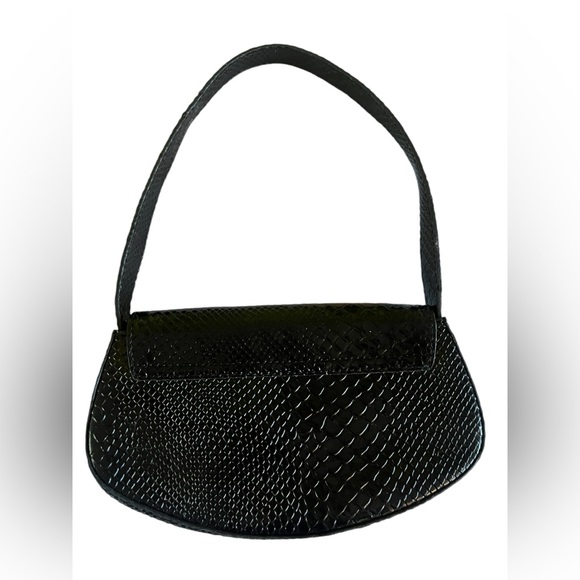 Guess Retro Black Snakeskin Shoulder Bag - Picture 2 of 5
